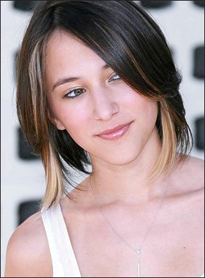 Zelda Williams führte charmant durch das Programm. Zelda Williams führte charmant durch das Programm.