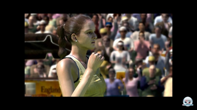 Leider gleicht das Vita-Tennis aber auch spielerisch dem schwachen Vorbild wie Filzball dem anderen. Leider gleicht das Vita-Tennis aber auch spielerisch dem schwachen Vorbild wie Filzball dem anderen.